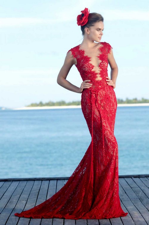 El límit de la feminitat ... Bonics vestits d’encaix