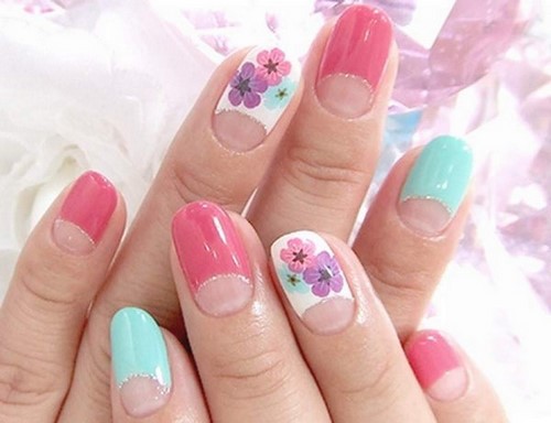 Explosion de couleurs! Manucure d'été dans des idées colorées et des innovations pour les ongles