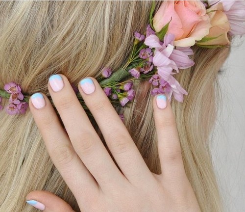 Explosion de couleurs! Manucure d'été dans des idées colorées et des innovations pour les ongles