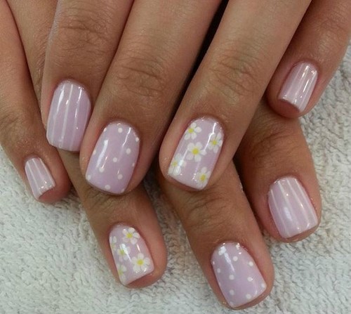 Explosion de couleurs! Manucure d'été dans des idées colorées et des innovations pour les ongles