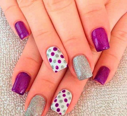 Explosion de couleurs! Manucure d'été dans des idées colorées et des innovations pour les ongles