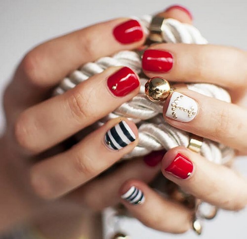 Explosion de couleurs! Manucure d'été dans des idées colorées et des innovations pour les ongles