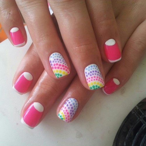 Explosion de couleurs! Manucure d'été dans des idées colorées et des innovations pour les ongles