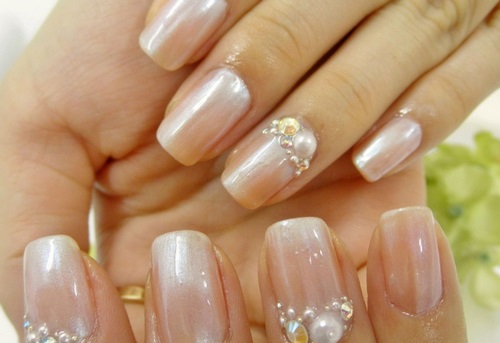 Manucure ombre à la mode sur des ongles de différentes longueurs: idées de photos