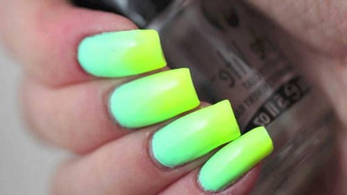 Manucure ombre à la mode sur des ongles de différentes longueurs: idées de photos