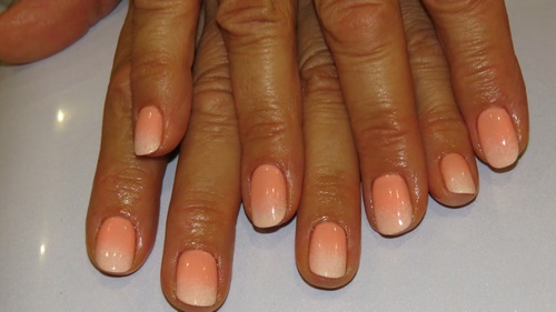 Manucure ombre à la mode sur des ongles de différentes longueurs: idées de photos