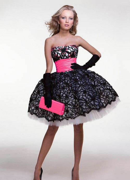 El límit de la feminitat ... Bonics vestits d’encaix