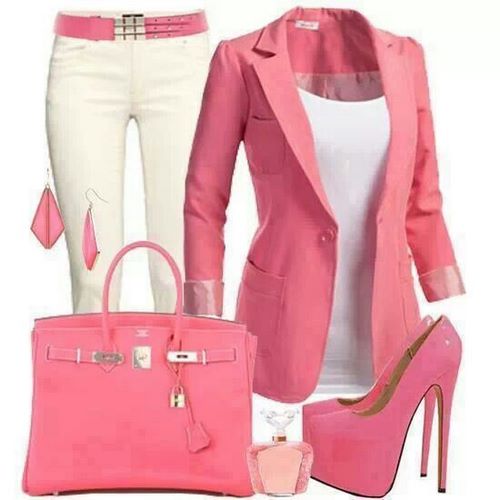 Style de bureau. Vêtements de bureau à la mode pour femmes