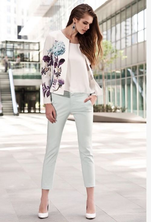 Style de bureau. Vêtements de bureau à la mode pour femmes