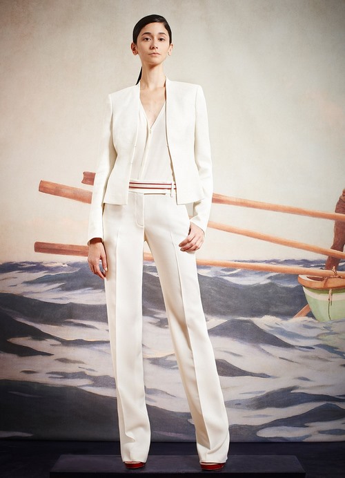 Style de bureau. Vêtements de bureau à la mode pour femmes