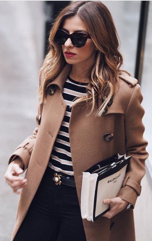 Style de bureau. Vêtements de bureau à la mode pour femmes