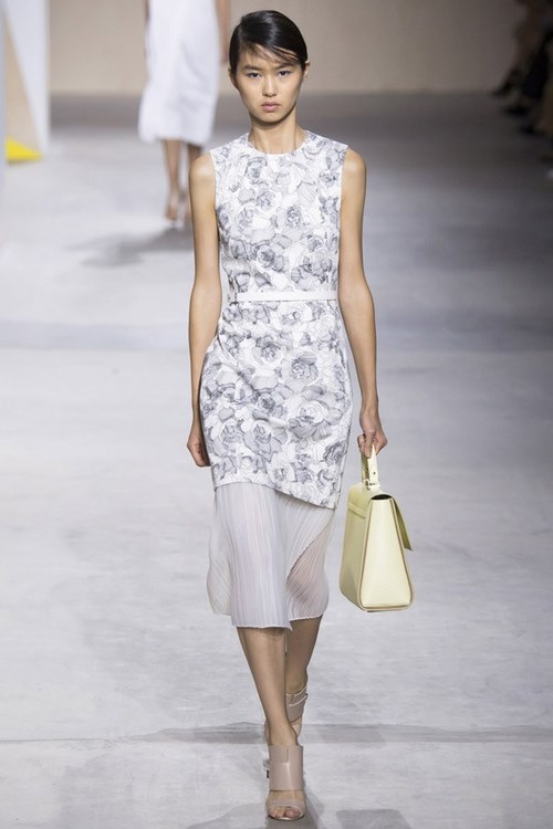 Style de bureau. Vêtements de bureau à la mode pour femmes