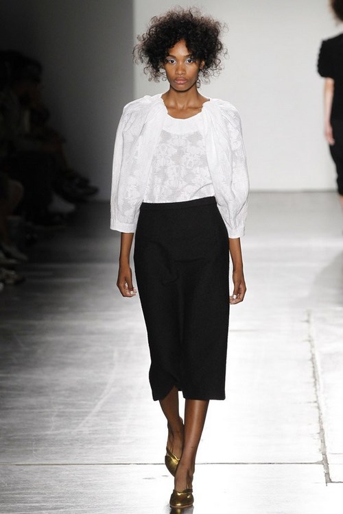 Style de bureau. Vêtements de bureau à la mode pour femmes