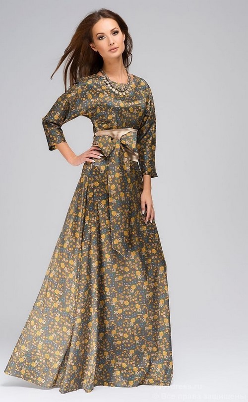 Robes de chauve-souris à la mode - photos, robes de soirée et de tous les jours avec une manche de chauve-souris