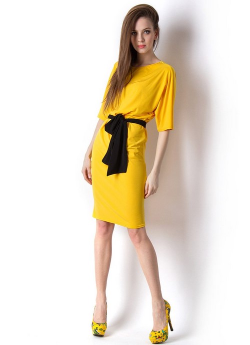 Robes de chauve-souris à la mode - photos, robes de soirée et de tous les jours avec une manche de chauve-souris