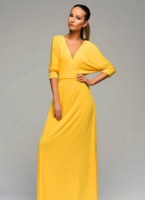 Robes de chauve-souris à la mode - photos, robes de soirée et de tous les jours avec une manche de chauve-souris