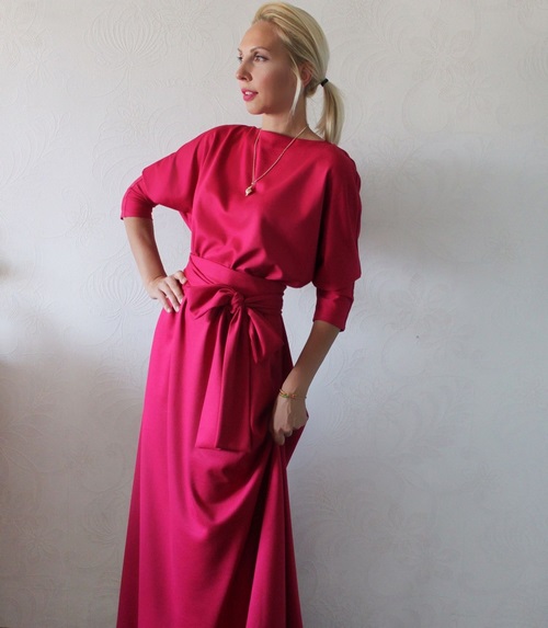 Robes de chauve-souris à la mode - photos, robes de soirée et de tous les jours avec une manche de chauve-souris