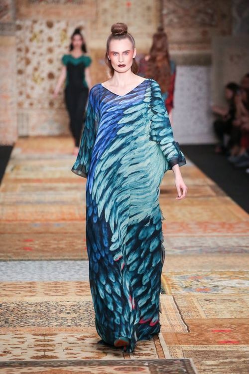 Robes de chauve-souris à la mode - photos, robes de soirée et de tous les jours avec une manche de chauve-souris