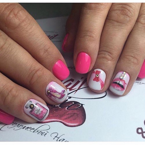 Design à la mode de manucure pour les ongles courts - idées de photos