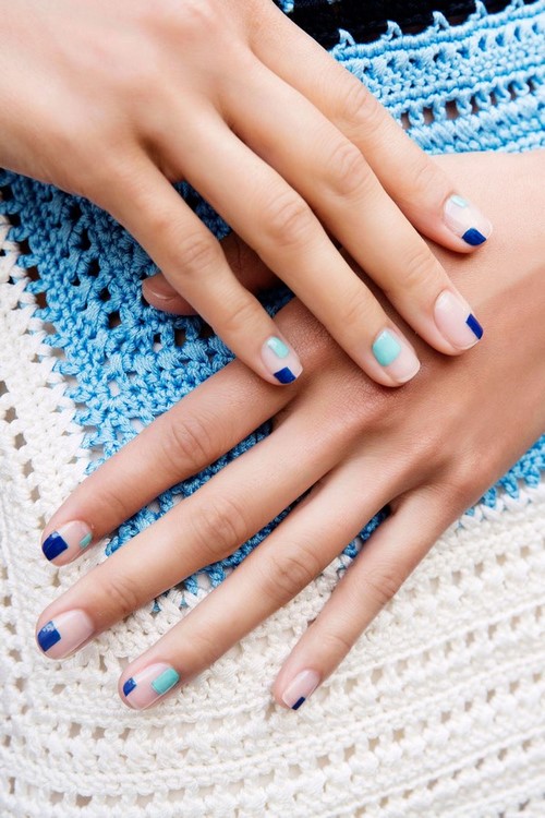 Design à la mode de manucure pour les ongles courts - idées de photos