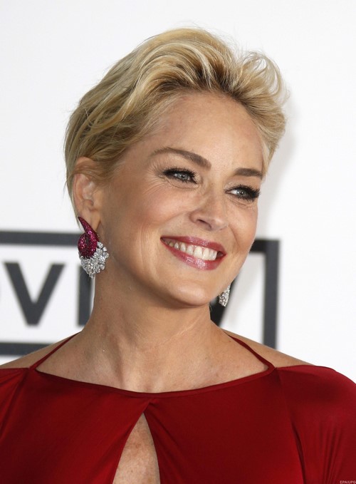 Coupes de cheveux à la mode après 40 ans - une façon originale de paraître plus jeune