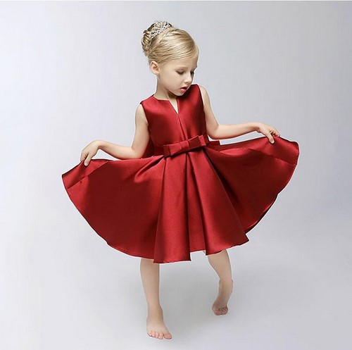 Pour les petites fashionistas! Belles robes de graduation pour les filles