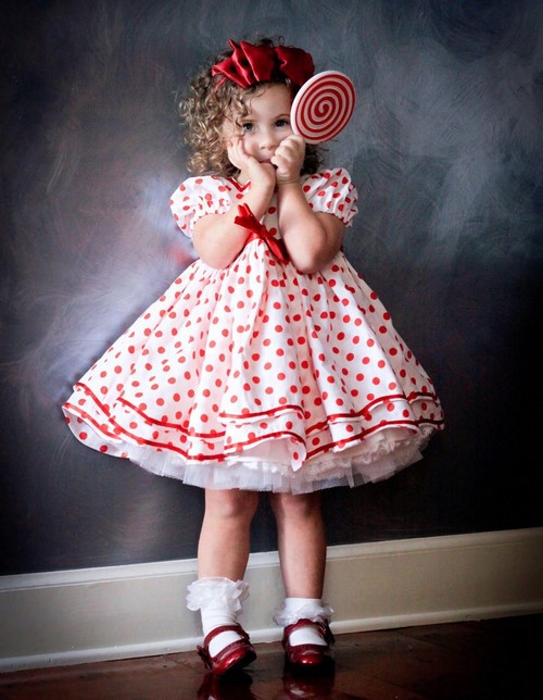 Pour les petites fashionistas! Belles robes de graduation pour les filles