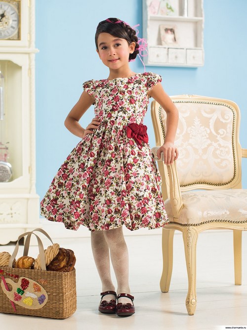 Pour les petites fashionistas! Belles robes de graduation pour les filles