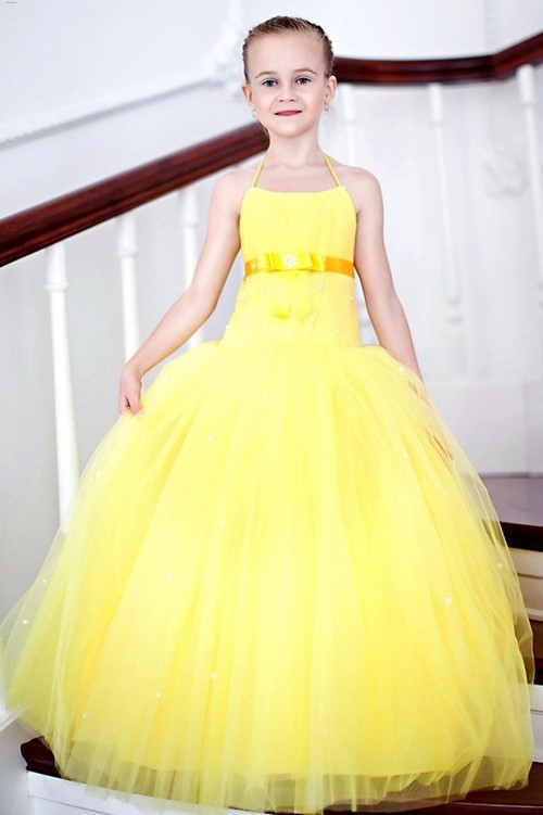 Pour les petites fashionistas! Belles robes de graduation pour les filles