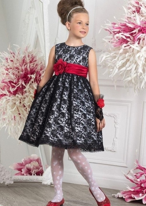 Pour les petites fashionistas! Belles robes de graduation pour les filles