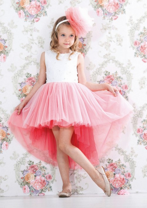Pour les petites fashionistas! Belles robes de graduation pour les filles