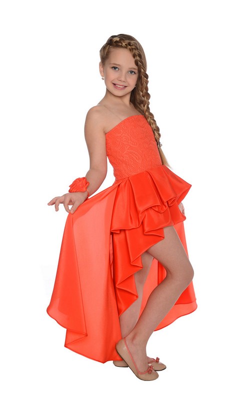 Pour les petites fashionistas! Belles robes de graduation pour les filles