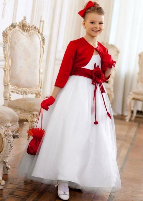 Pour les petites fashionistas! Belles robes de graduation pour les filles