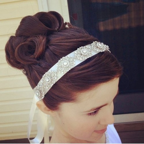 Les plus belles coiffures pour les filles au bal