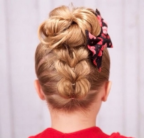 Les plus belles coiffures pour les filles au bal