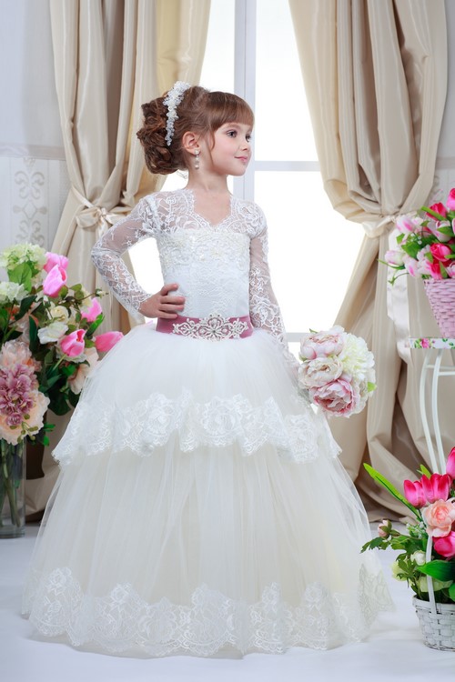 Les plus belles coiffures pour les filles au bal