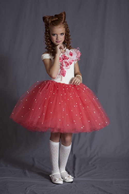 Les plus belles coiffures pour les filles au bal