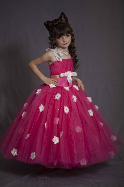 Les plus belles coiffures pour les filles au bal