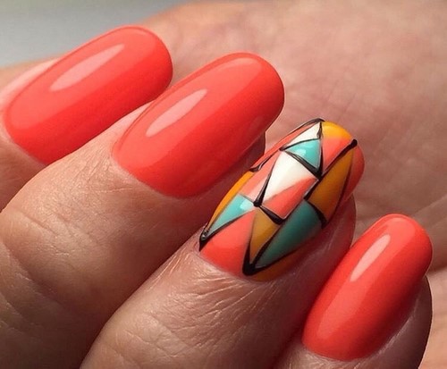 Manucure lumineuse - idées originales de conception d'ongles aux couleurs saturées