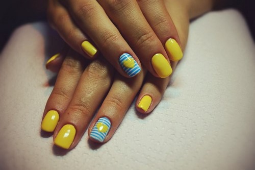 Manucure lumineuse - idées originales de conception d'ongles aux couleurs saturées