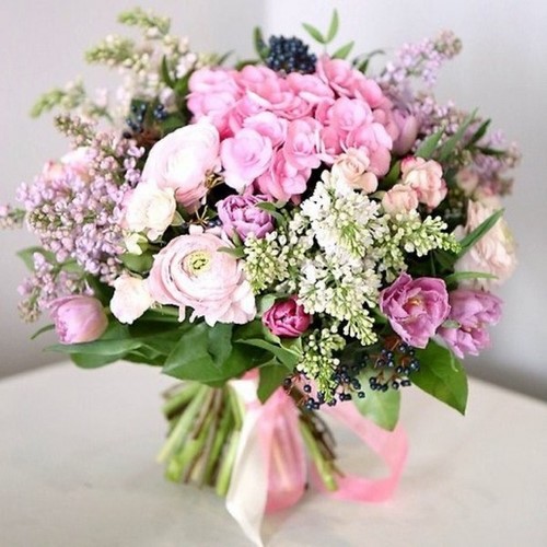 Choisissez un bouquet: les plus beaux bouquets de fleurs à la mode - photo