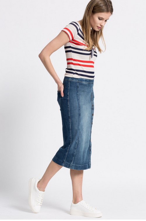 Jupes midi à la mode. Comment porter une jupe midi - idées photo, nouveautés, tendances