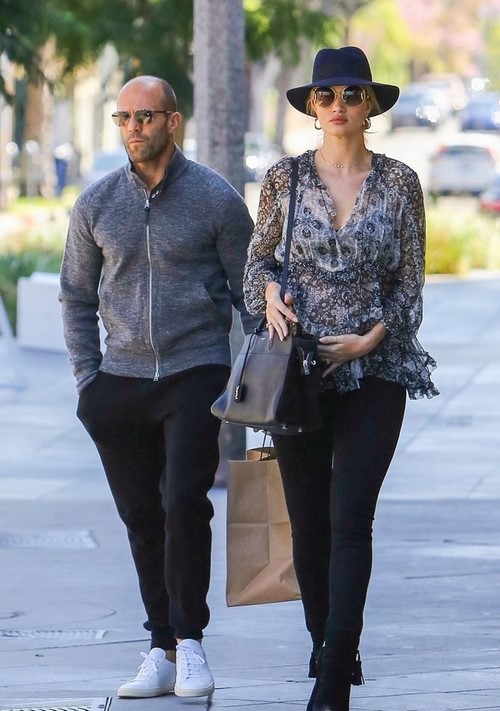 Mode de rue et style personnel: styles de mode, actualités, tendances