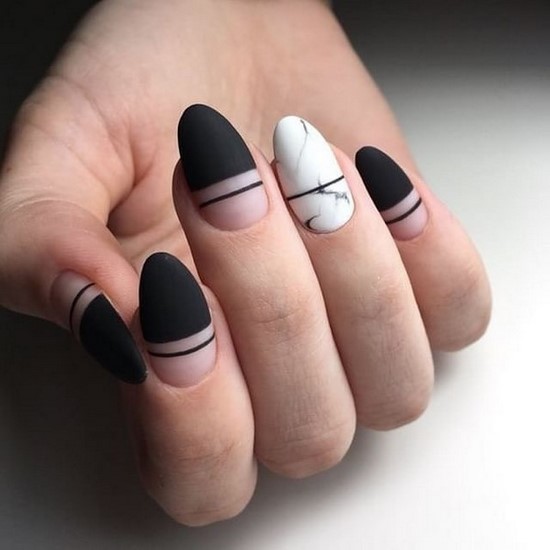 Manucure sombre à la mode - belles photos de l'idée de manucure dans des tons sombres