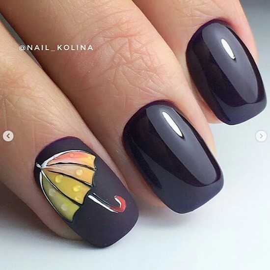 Manucure sombre à la mode - belles photos de l'idée de manucure dans des tons sombres