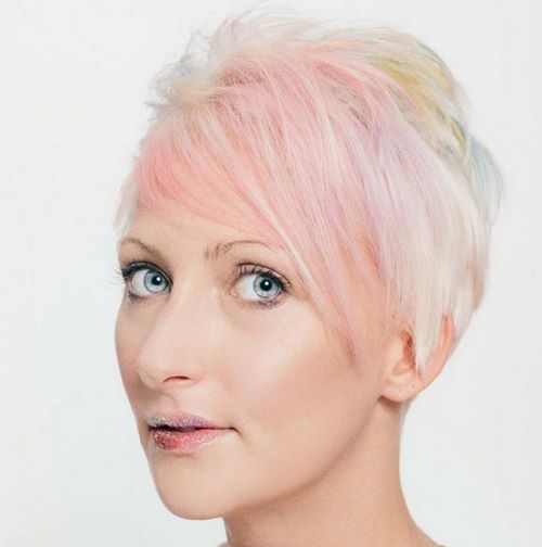 Coupes de cheveux courtes Pixie - coiffures tendance pour les femmes actives