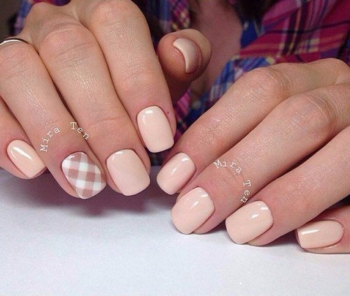 Manucure nue - les meilleures idées pour un design d'ongles à la mode