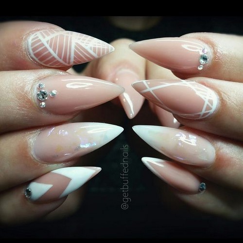 Manucure nue - les meilleures idées pour un design d'ongles à la mode