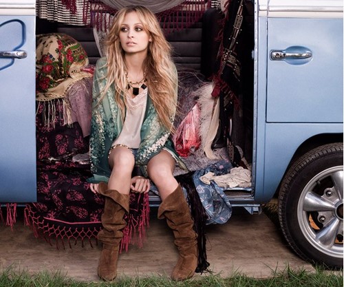 Le style bohème dans les vêtements: des idées inhabituelles sur la façon de s'habiller dans un style bohème