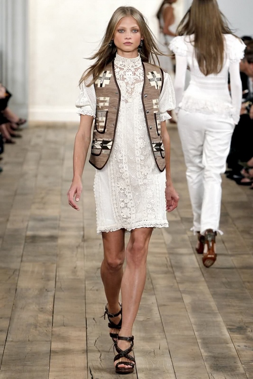 Le style bohème dans les vêtements: des idées inhabituelles sur la façon de s'habiller dans un style bohème